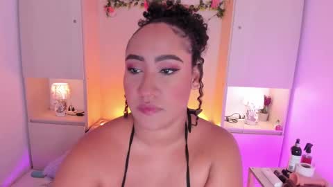  T A R A  online show from September 2025 04:12:02 AM