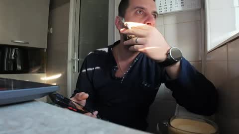 tarkan198 online show from January 2025 07:11:01 AM