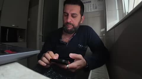 tarkan198 online show from February 2025 08:08:01 AM