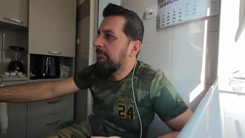 tarkan198 online show from February 2025 10:21:02 AM