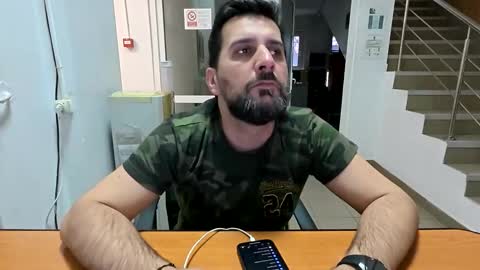 tarkan198 online show from March 2025 03:16:02 PM