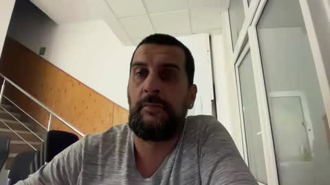 tarkan198 online show from October 2025 07:23:02 PM