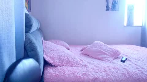 tara rios online show from December 2024 07:46:02 PM