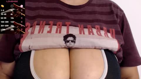 tarrant_ online show from November 2025 12:11:01 AM