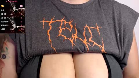 tarrant_ online show from November 2025 11:27:01 PM