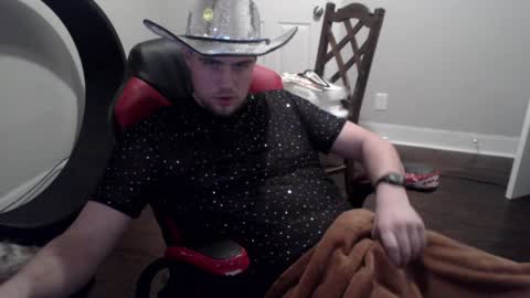 Snapshot of tarus333 chatting on December 2024 09:48:02 AM tarus333 online show from December 2024 09:48:02 AM