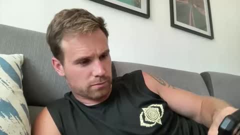 Tarzan online show from November 2025 01:55:01 PM