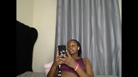 Ireen online show from November 2025 08:52:01 PM