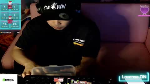 TashaKai online show from December 2025 08:13:02 PM