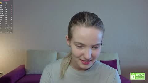 Snapshot of tashinapetitto chatting on May 2026 07:37:02 AM Your Ressie online show from May 2026 07:37:02 AM