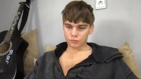 tasteithorny online show from October 2025 06:34:02 AM