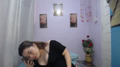 ALLIE online show from April 2026 07:07:02 PM