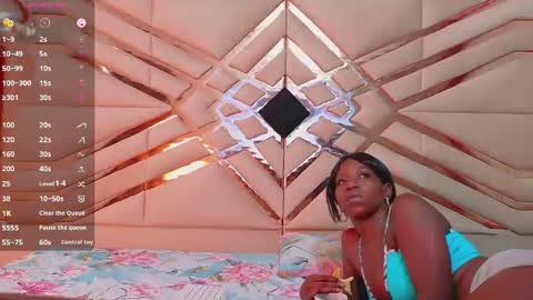 Snapshot of tastydarkchocolatee chatting on June 2026 12:58:01 PM tastydarkchocolatee online show from June 2026 12:58:01 PM