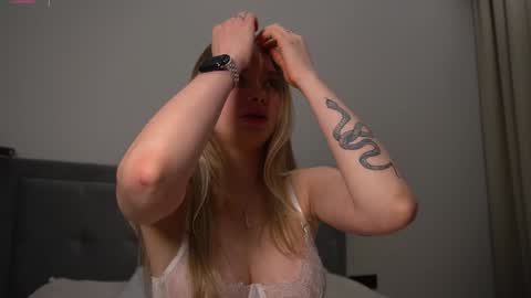 Im Sabrina NEXT LIVE  Tuesday online show from March 2026 04:54:01 PM