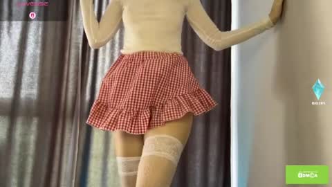 Snapshot of tastyvinni chatting on May 2026 12:11:01 PM Veni online show from May 2026 12:11:01 PM