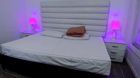 tatiana_arboleda online show from September 2025 10:51:01 AM