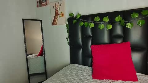 tatiana_mendoza online show from March 2025 01:31:02 PM