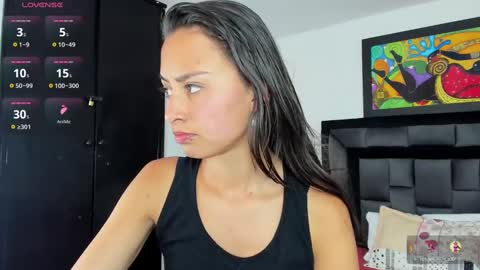 Tati online show from February 2025 06:04:01 PM