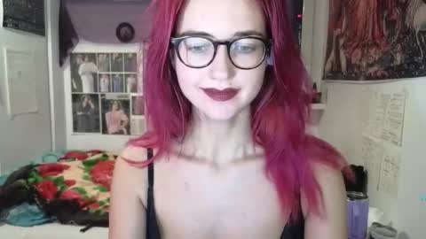 Tatiana online show from December 2025 06:47:02 PM