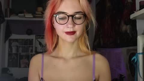 Snapshot of tatianaromanova chatting on February 2026 10:03:01 PM Tatiana online show from February 2026 10:03:01 PM