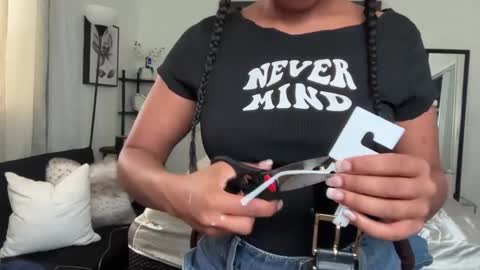 Tatianna Marie online show from September 2025 06:54:01 PM