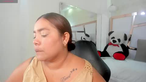 tatikanyx online show from May 2026 12:00:02 PM