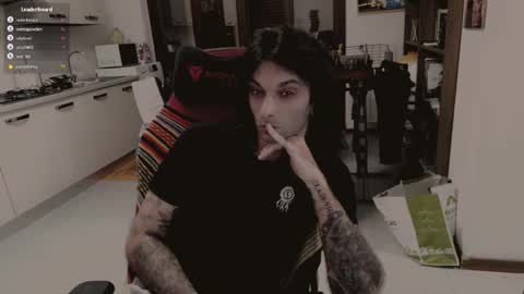 tattedfit online show from December 2025 09:08:01 PM