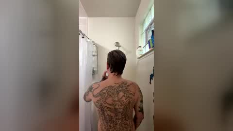 Snapshot of tattedupboyfun chatting on June 2026 03:40:01 PM tattedupboyfun online show from June 2026 03:40:01 PM