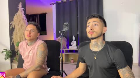 Snapshot of tattoguys_cums chatting on October 2025 02:26:01 AM Jonathan Juan online show from October 2025 02:26:01 AM