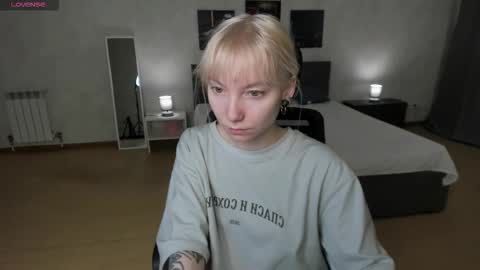 Snapshot of tattoo_artbaby chatting on November 2025 01:30:01 AM tattoo_artbaby online show from November 2025 01:30:01 AM