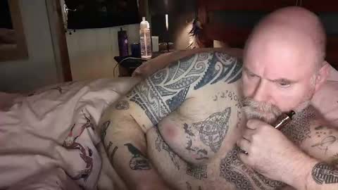 Tattooeddilf 01 online show from December 2024 04:26:01 AM