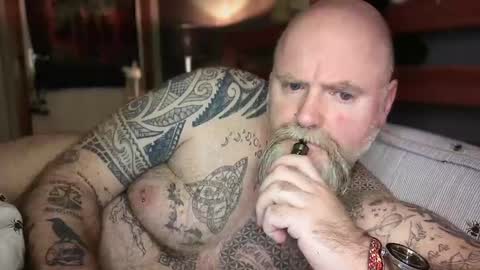 Tattooeddilf 01 online show from January 2026 12:16:02 AM