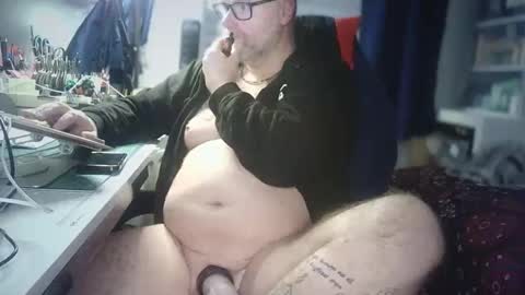Tattooeddilf 01 online show from April 2026 08:50:01 PM
