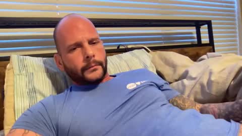 Snapshot of tattooman5555 chatting on November 2025 04:50:01 PM Tattooman online show from November 2025 04:50:01 PM