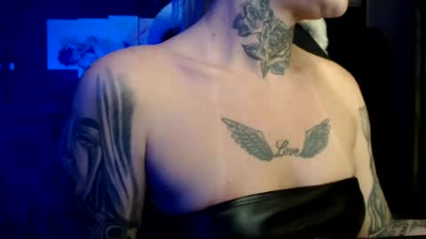 Snapshot of tatuada_safada chatting on July 2026 07:37:01 AM tatuada_safada online show from July 2026 07:37:01 AM