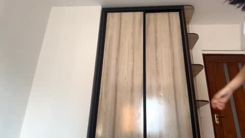 Jenny  online show from November 2025 08:17:02 AM