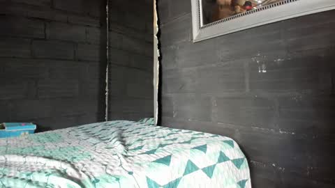  T A U R U S  online show from December 2024 04:14:02 PM