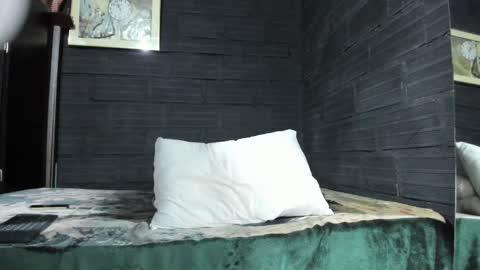  T A U R U S  online show from January 2025 03:57:02 AM