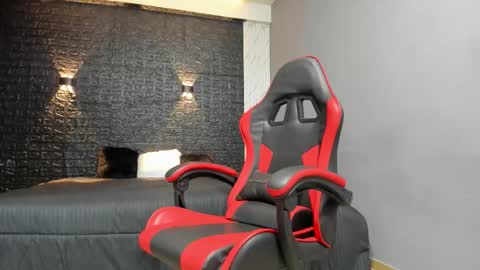  T A U R U S  online show from October 2025 11:42:01 AM