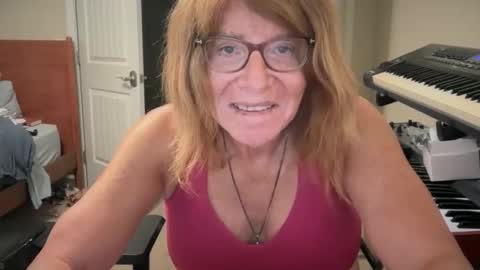 TanyaTS online show from November 2025 03:45:02 PM