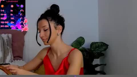 TayaKayan online show from December 2024 03:08:01 AM