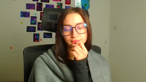 Snapshot of tayavibe chatting on February 2026 07:12:02 AM Taya online show from February 2026 07:12:02 AM