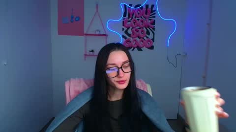 Snapshot of tayavibe chatting on February 2026 06:20:02 AM Taya online show from February 2026 06:20:02 AM