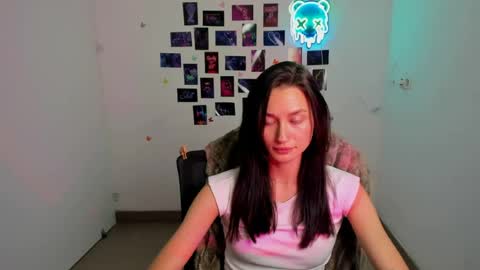Snapshot of tayavibe chatting on July 2026 06:47:02 AM Taya online show from July 2026 06:47:02 AM