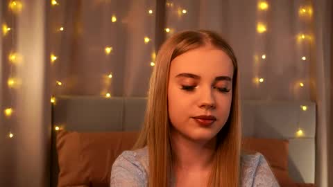 Taya online show from April 2026 05:06:02 PM