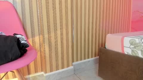 Sarah  online show from March 2025 07:25:01 PM