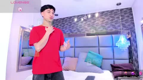 taylor_brooks_ online show from April 2026 08:07:01 PM