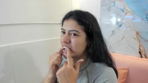 taylor_cupper_ online show from February 2026 03:22:02 AM