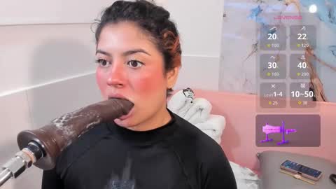 taylor_cupper_ online show from February 2026 08:31:02 PM