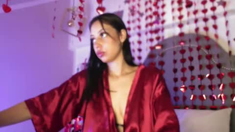 Taylor 3 online show from February 2025 03:45:01 AM